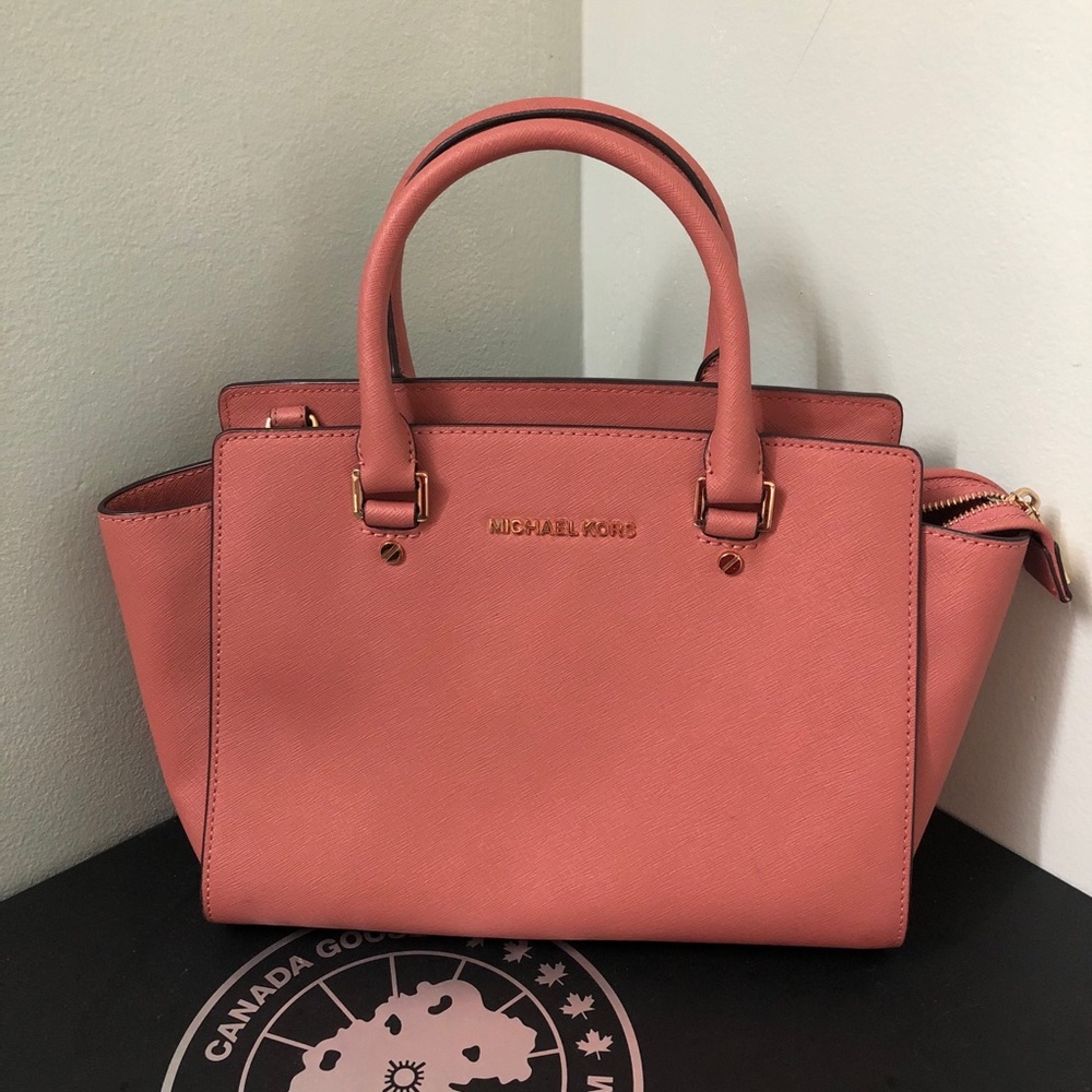 Michael Kors Selma Medium Satchel Crossbody Bag